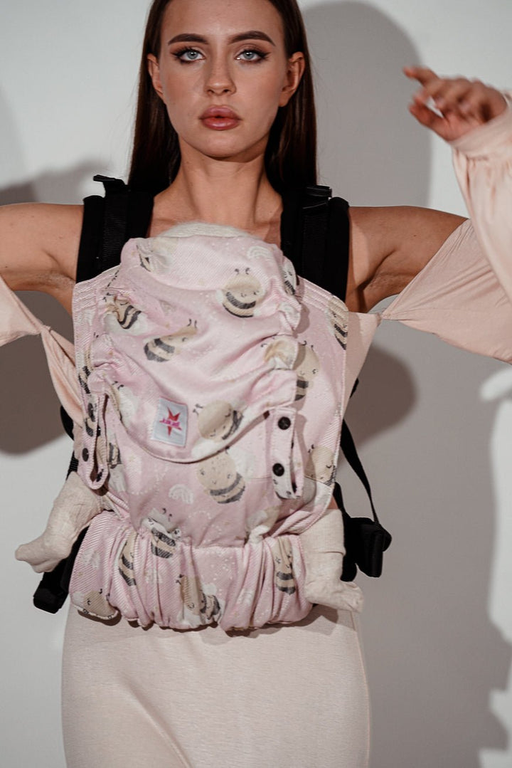 Babytrage Flip Wunderbiene Maya - KOKADI