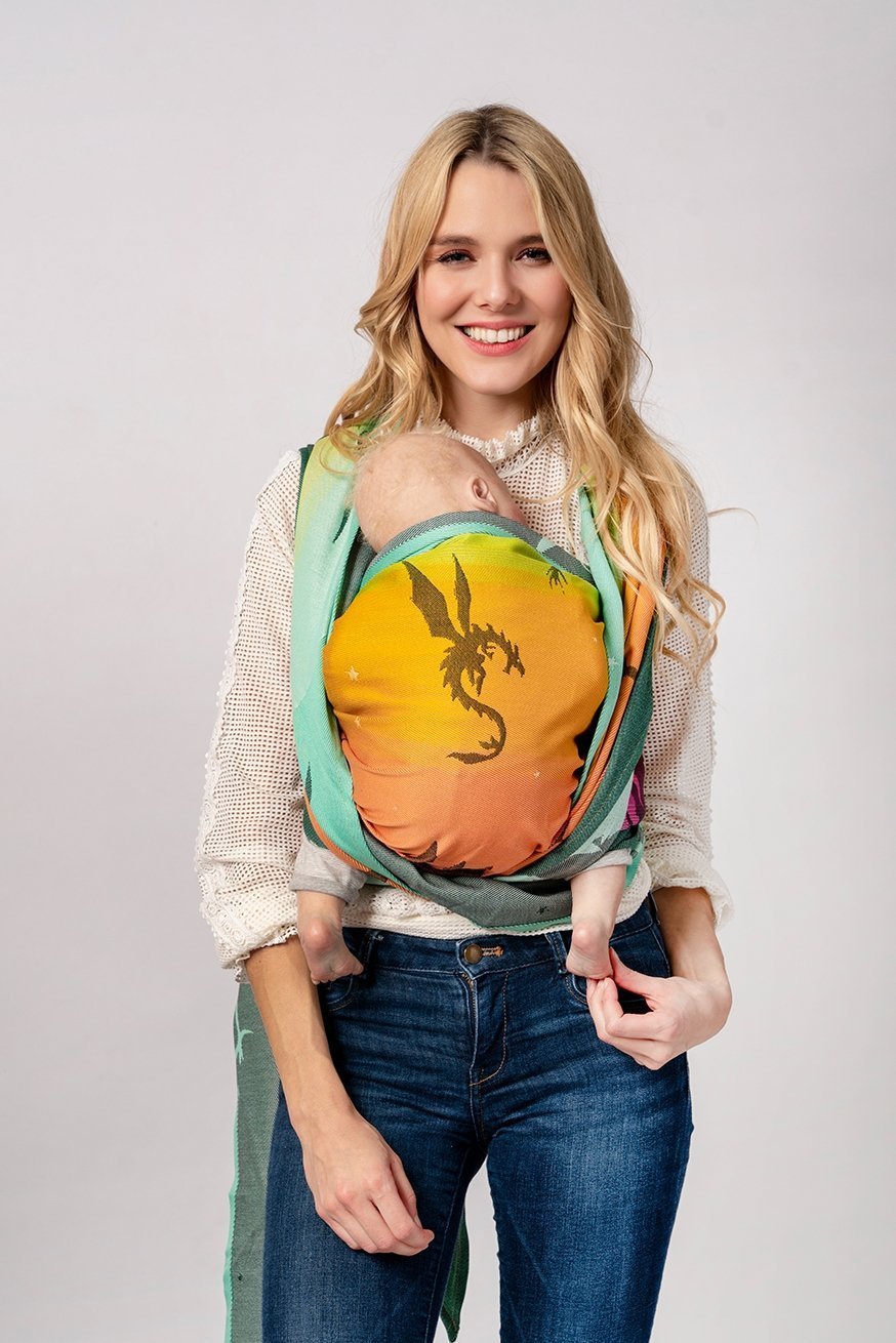 Fascia portabebè Il Castello del Drago di Emilia - KOKADI